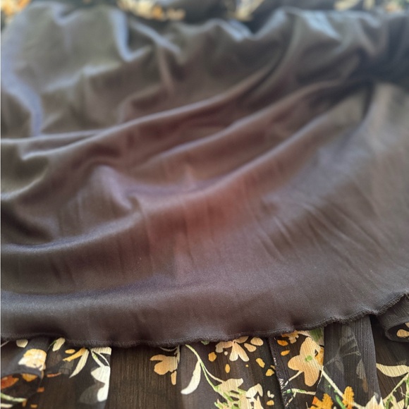 BECCA Yellow and‎ White Sundress with Bell Sleeves whimsygoth peasant - Picture 4 of 4